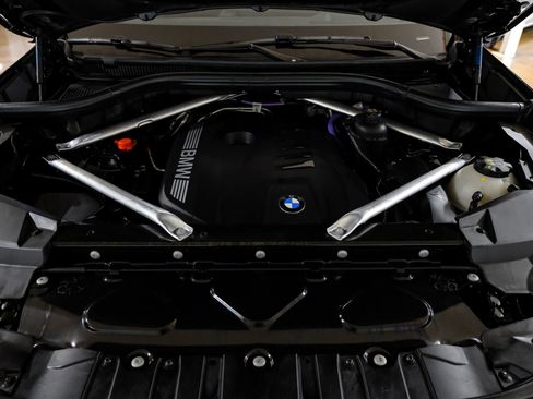 Used 2025 BMW X6 xDrive40i image 57