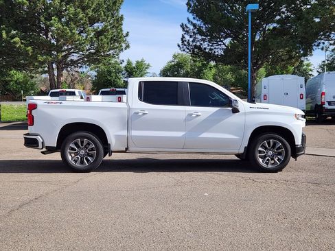Used 2021 Chevrolet Silverado 1500 RST w/ Bed Protection Package AWD/4WD image 2