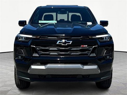New 2025 Chevrolet Colorado Z71 w/ Midnight Edition image 2