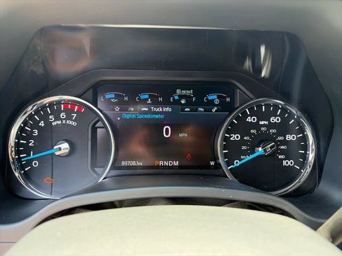 Used 2022 Ford F350 Lariat w/ Tremor Off-Road Package AWD/4WD image 13