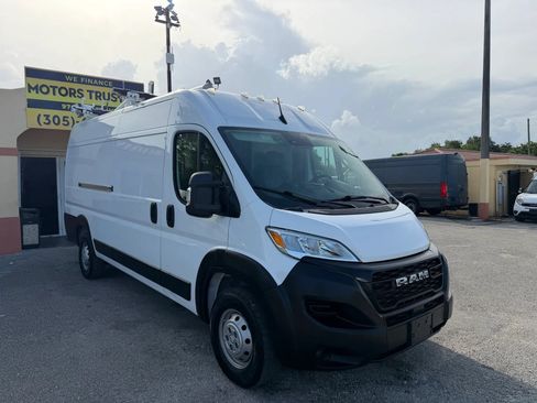 Used 2023 RAM ProMaster 3500 FWD image 10