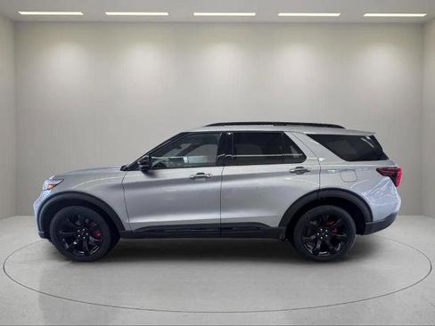 Certified 2023 Ford Explorer ST w/ Equipment Group 401A image 5