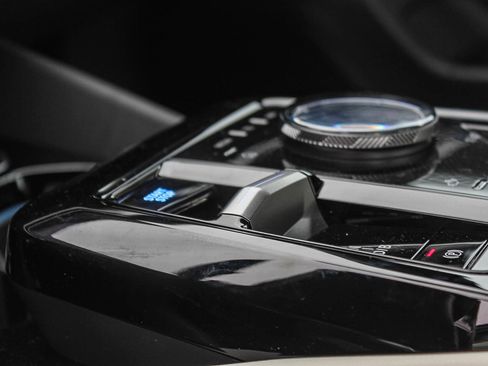 Used 2025 BMW i5 M60 image 22