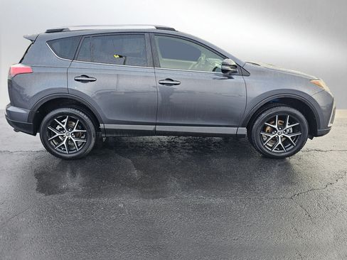 Used 2017 Toyota RAV4 SE w/ Power Extra Value Package AWD/4WD image 34