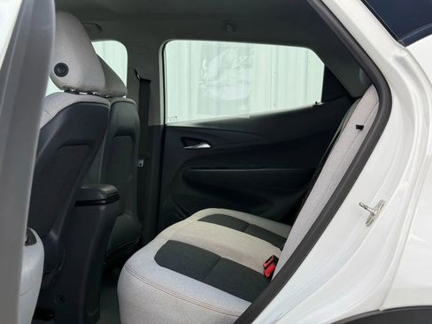 Used 2018 Chevrolet Bolt LT image 13