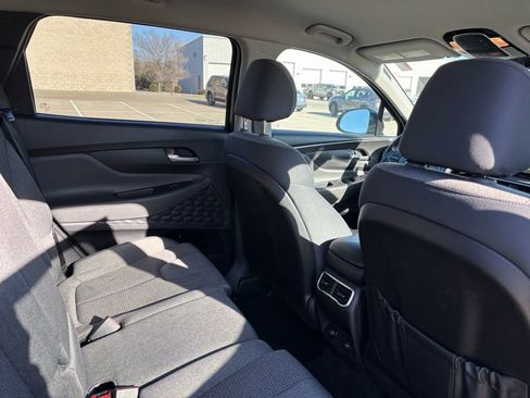 Used 2023 Hyundai Santa Fe SEL image 15