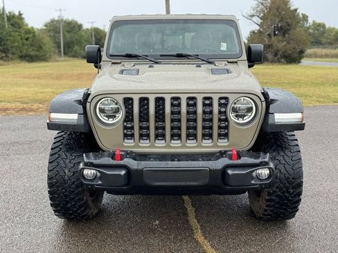 Used 2020 Jeep Gladiator Rubicon image 2