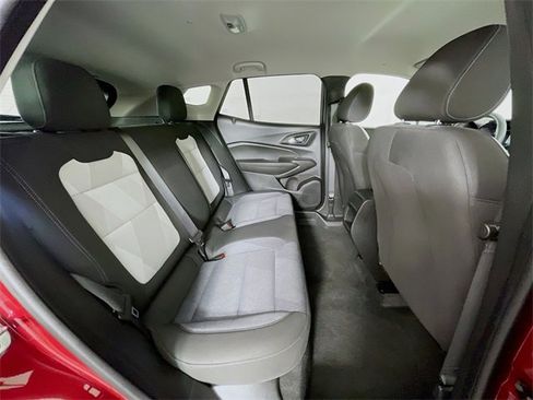 Certified 2024 Chevrolet Trax LS image 28