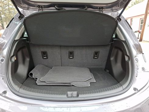 Used 2023 Chevrolet Bolt LT image 28