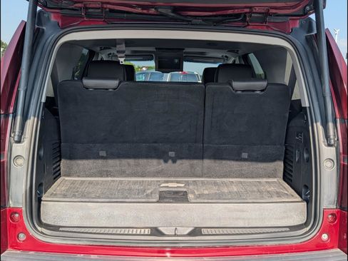 Used 2018 Chevrolet Tahoe LT AWD/4WD image 21