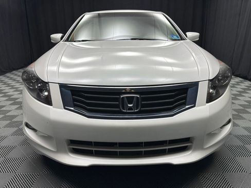 Used 2010 Honda Accord EX-L image 9