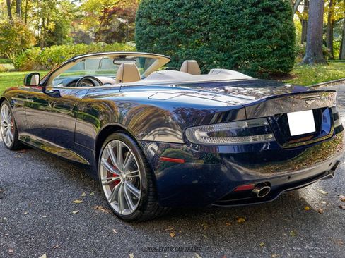 Used 2015 Aston Martin DB9 Volante image 6