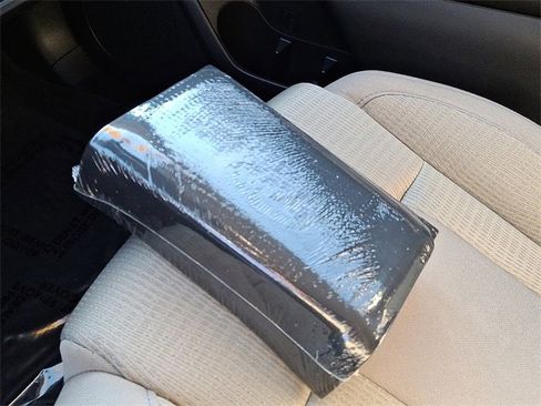 Used 2025 Subaru Ascent Premium image 27