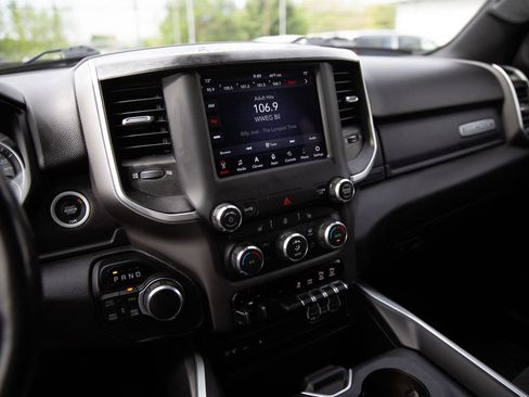 Used 2019 RAM 1500 Big Horn AWD/4WD image 16