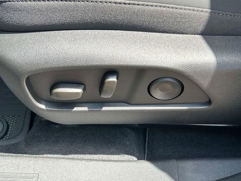 New 2026 GMC Terrain AT4 w/ Convenience Package III image 25