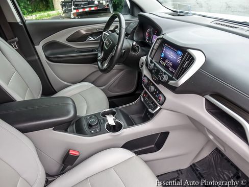 Used 2022 GMC Terrain SLT w/ Tech Package FWD image 37