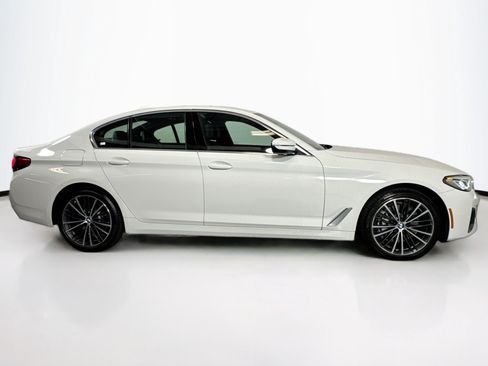 Used 2023 BMW 540i w/ Premium Package RWD image 4