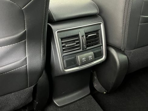 Used 2020 Subaru Forester Limited w/ Popular Package #3 AWD/4WD image 29