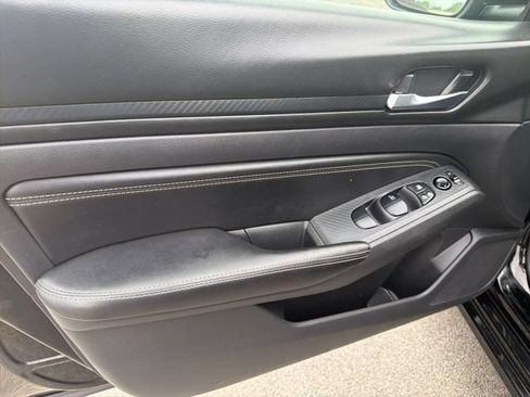 Used 2020 Nissan Altima 2.5 S FWD image 18