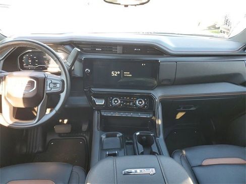 Used 2025 GMC Sierra 2500 AT4 w/ AT4 Premium Plus Package image 52