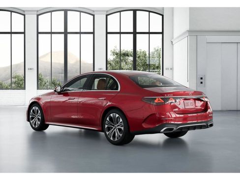 New 2026 Mercedes-Benz E 450 4MATIC Sedan image 9