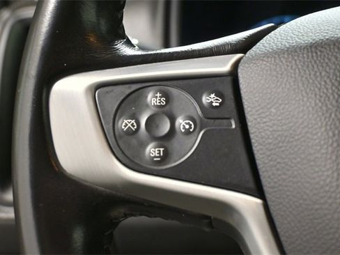 Certified 2018 GMC Canyon SLT w/ Driver Alert Package image 20