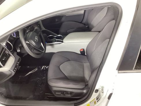 Used 2023 Toyota Camry LE FWD image 29