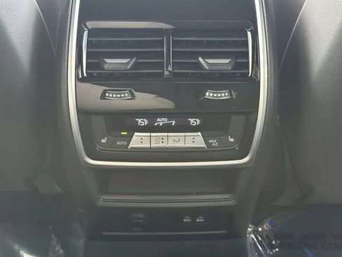 Used 2026 BMW X5 xDrive40i AWD/4WD image 32