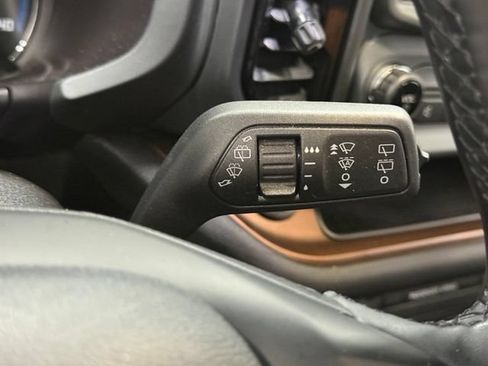 Used 2024 Ford Bronco Sport Outer Banks AWD/4WD image 19