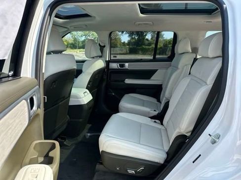 New 2025 Hyundai Santa Fe Calligraphy AWD/4WD image 20