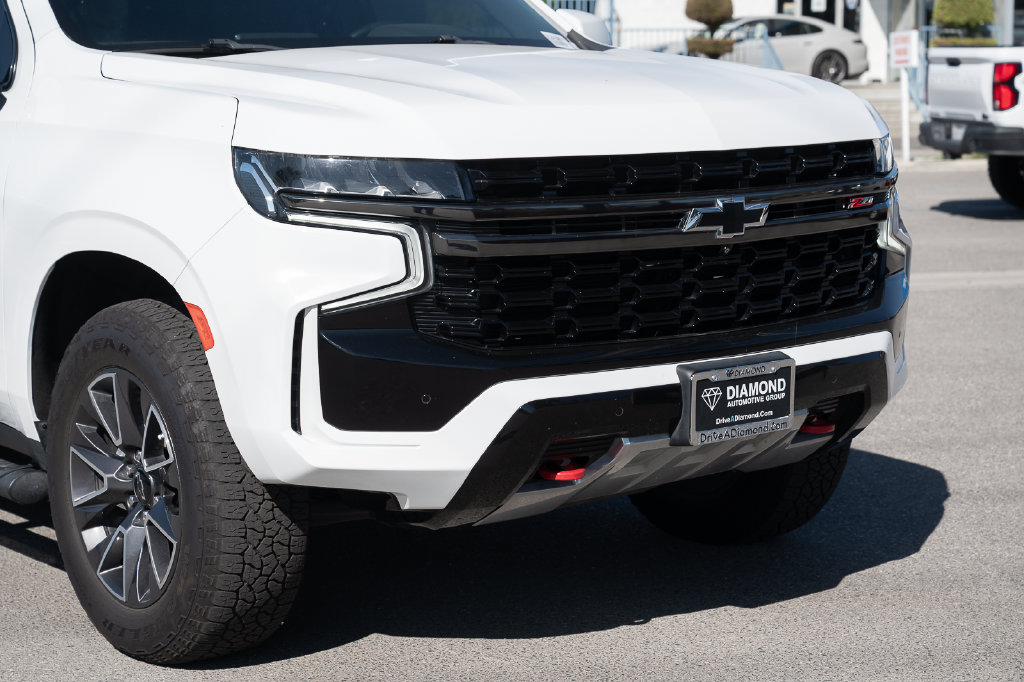 Used 2021 Chevrolet Suburban Z71 w/ Z71 Off-Road Package AWD/4WD image 9