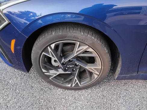 Used 2025 Kia K5 GT-Line w/ GT-Line Premium Package FWD image 13