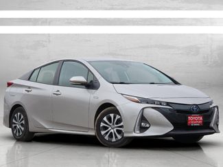 Used 2021 Toyota Prius Prime Limited w/ Carpet Mat Package (TMS) FWD video 2
