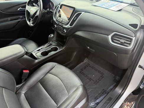 Used 2020 Chevrolet Equinox LT w/ Sport Edition image 32