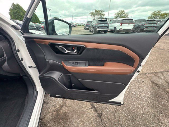 Used 2026 Subaru Forester Touring AWD/4WD image 19