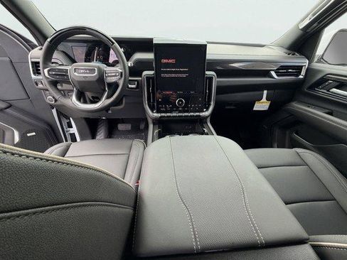 Used 2026 GMC Yukon Elevation w/ Elevation Premium Package AWD/4WD image 2