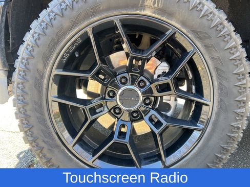 Used 2022 Ford F150 Lariat image 10