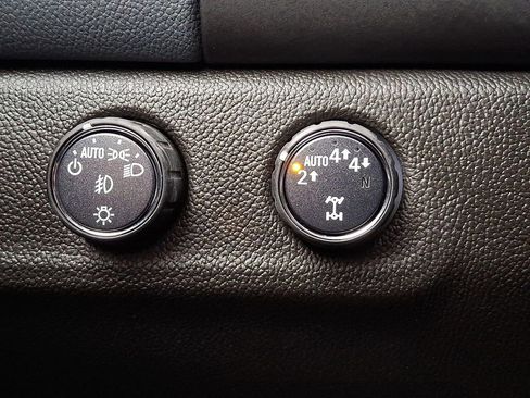 Used 2022 Chevrolet Colorado Z71 image 24