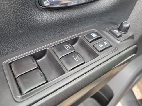 Used 2021 Nissan Titan PRO-4X AWD/4WD image 17