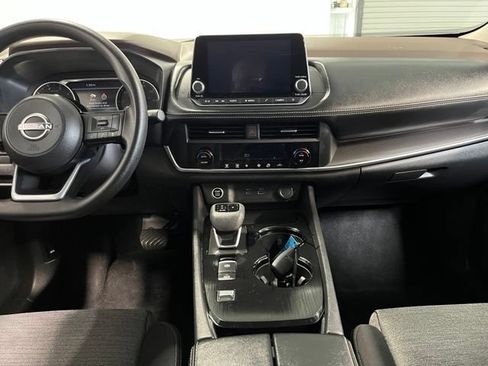 Used 2023 Nissan Rogue SV FWD image 20