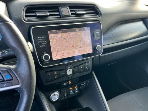Used 2023 Nissan Leaf SV Plus image 19