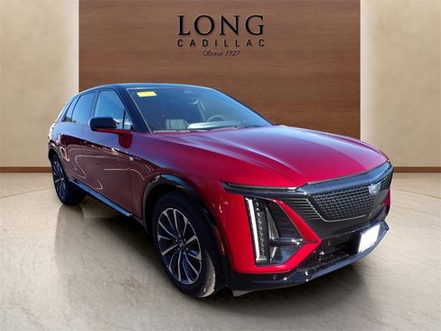 New 2025 Cadillac Lyriq Sport image 3