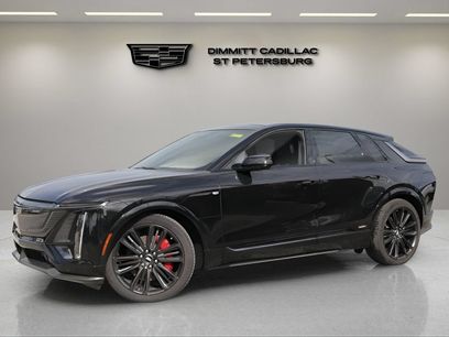 New 2026 Cadillac Lyriq V w/ Exterior Carbon Fiber Package