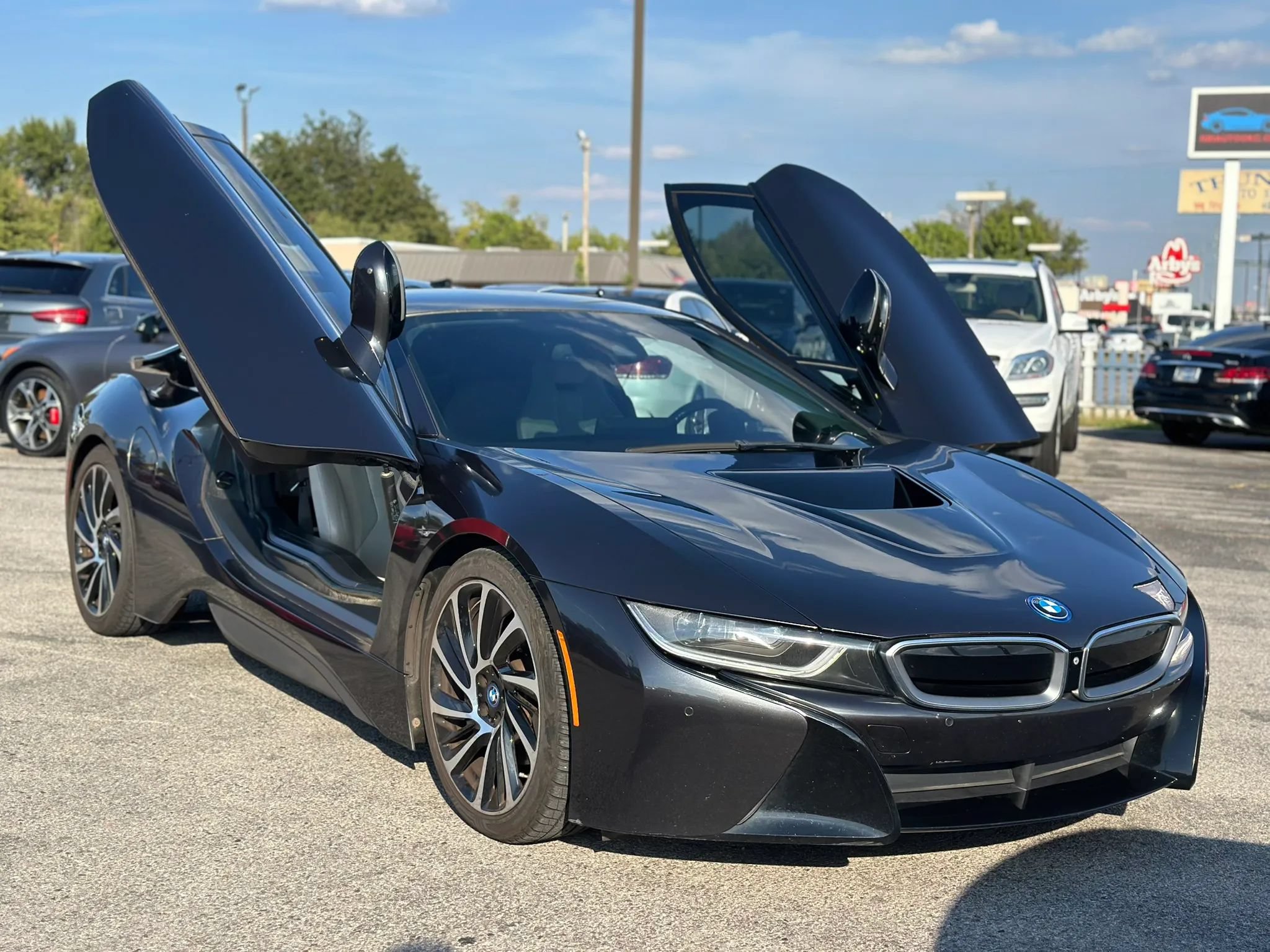 Used 2017 BMW i8 AWD/4WD image 5