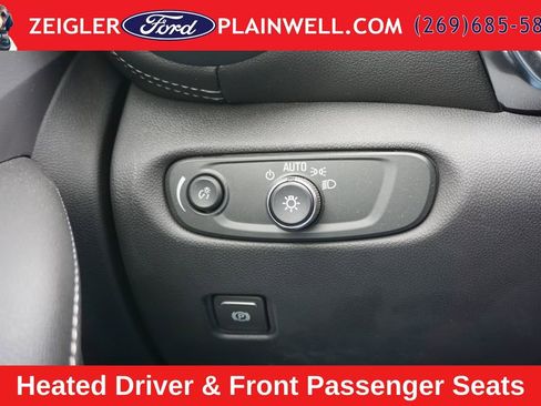 Used 2024 Chevrolet Blazer LT w/ Convenience Package FWD image 29