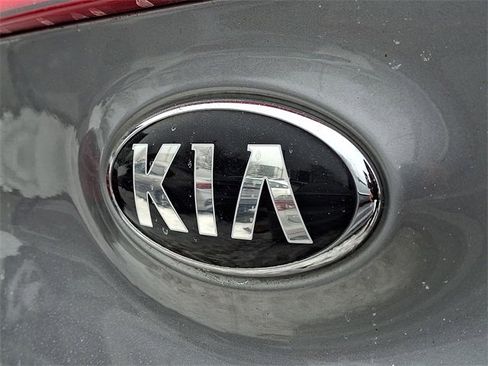 Certified 2020 Kia Sportage EX image 29