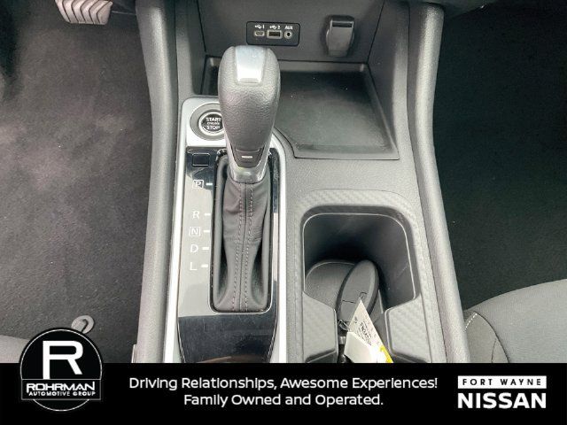 Used 2022 Nissan Sentra SV w/ Trunk Package FWD image 25