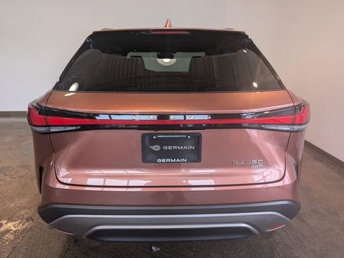 Used 2024 Lexus RX 350 Premium w/ Convenience Package image 4