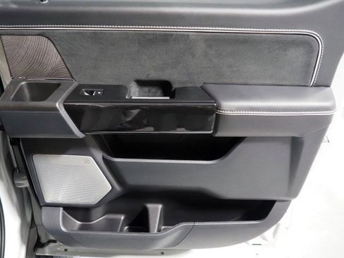 Used 2024 Ford F150 Lightning Platinum image 79