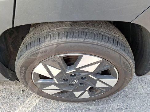 Used 2024 Hyundai Kona SEL FWD image 6